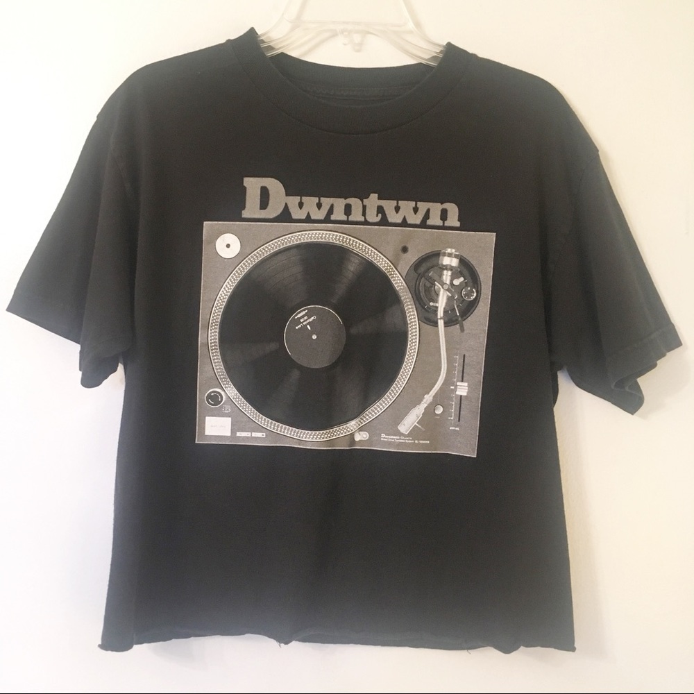 Turntable Record Player Graphic Tee